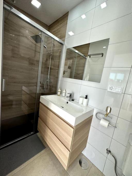 Jara Premium ! Lejlighed *